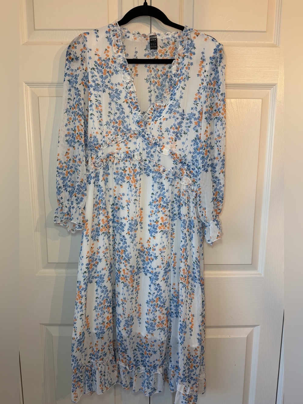 Floral Ruffle V-Neck Midi Dress